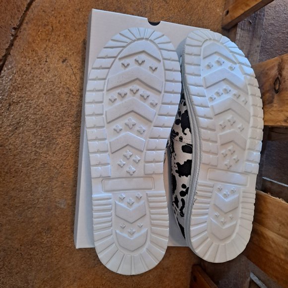 Ladies Gypsy Jazz Black & White Cow Print with Aztec Design on Top - Picture 2 of 5